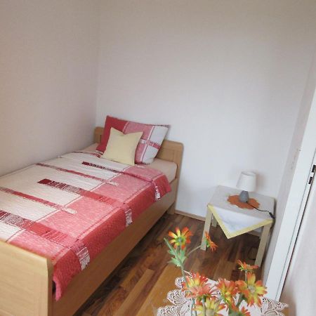 Private Apartment Near Fair Ground هانوفر المظهر الخارجي الصورة
