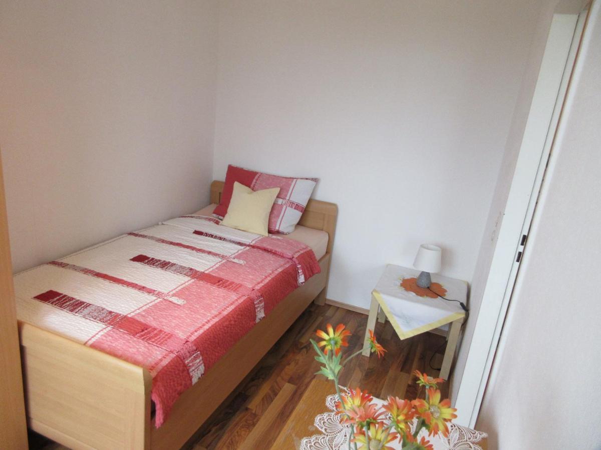 Private Apartment Near Fair Ground هانوفر المظهر الخارجي الصورة
